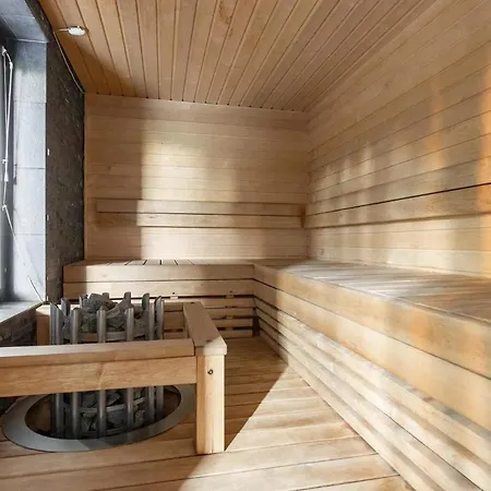 וילה Nevada - 10+2 Henkiloelle, Luoteis-himos Ski-in/out, 255m²
