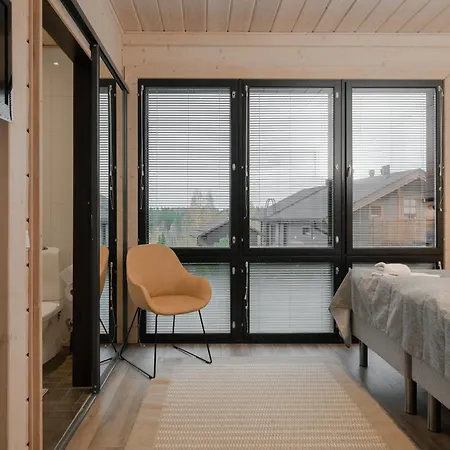 Nevada - 10+2 Henkiloelle, Luoteis-himos Ski-in/out, 255m² Villa Jämsä