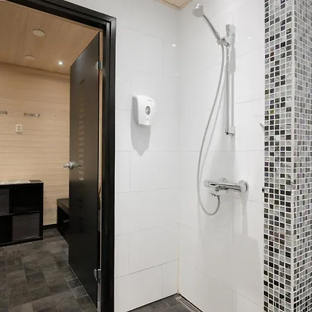 וילה Nevada - 10+2 Henkiloelle, Luoteis-himos Ski-in/out, 255m² Jämsä